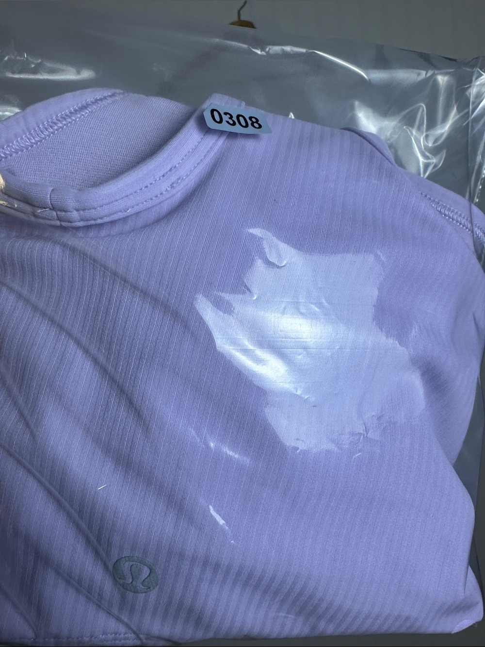 Lululemon sports bra in a light purple or lilac shade 4 Medium support Sporty - Picture 7 of 7